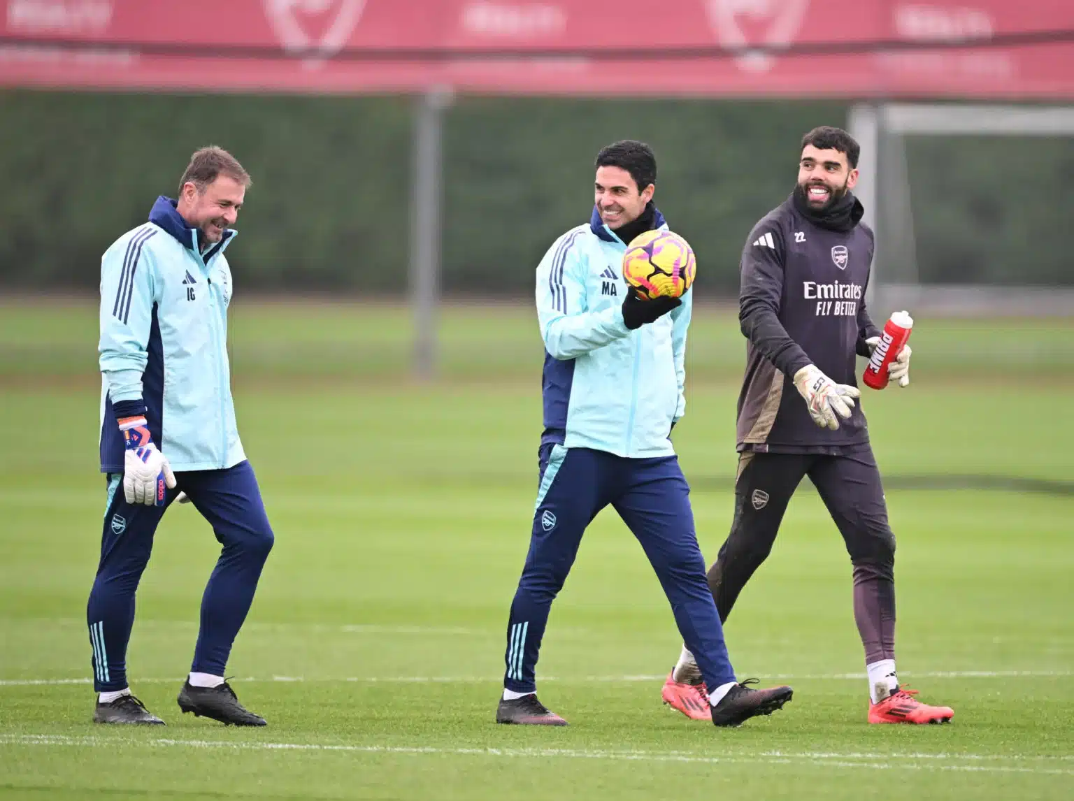 Young Arsenal duo spotted in pre-Everton training including teenager who plays like Ben White