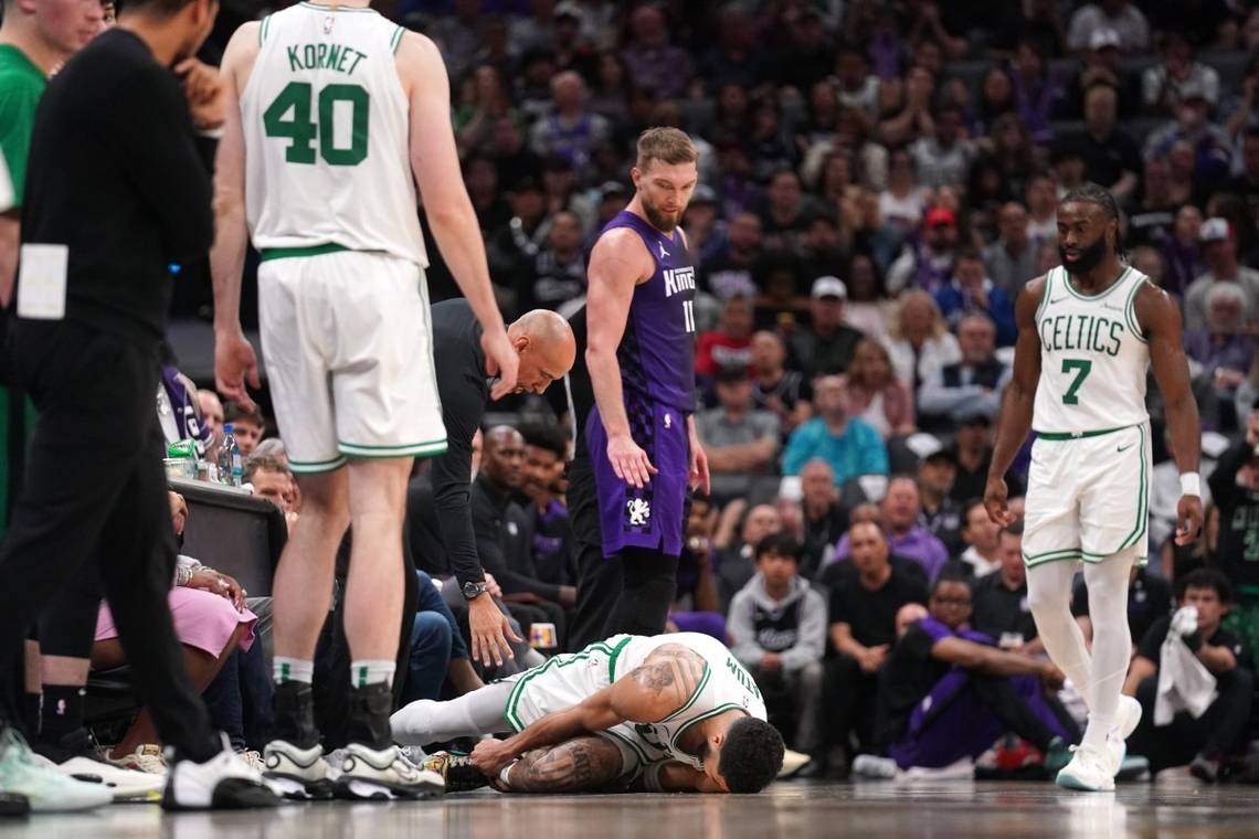Celtics Make Jayson Tatum Decision Amid Concerning Injury