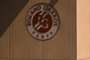 French Open confirms alcohol ban has been renewed and warns fans to avoid incidents