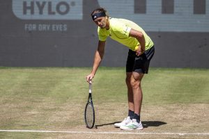 Alexander Zverev reveals real reason why he unexpectedly rushed off court during Halle clash
